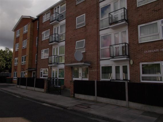 1 Bedroom Flat